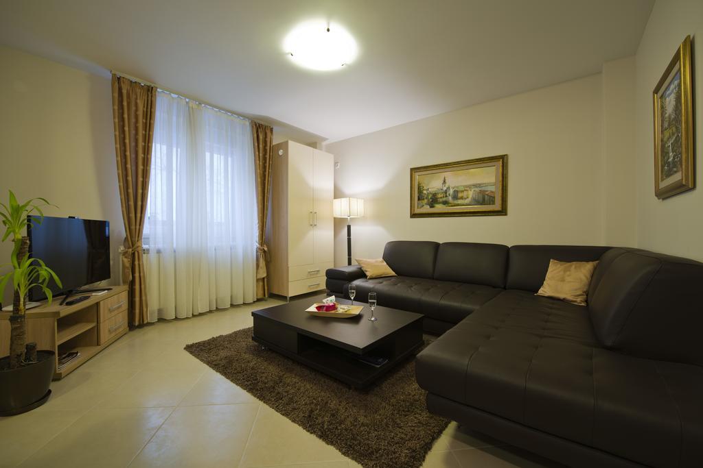 Apartments Jevtic Belgrado Habitación foto