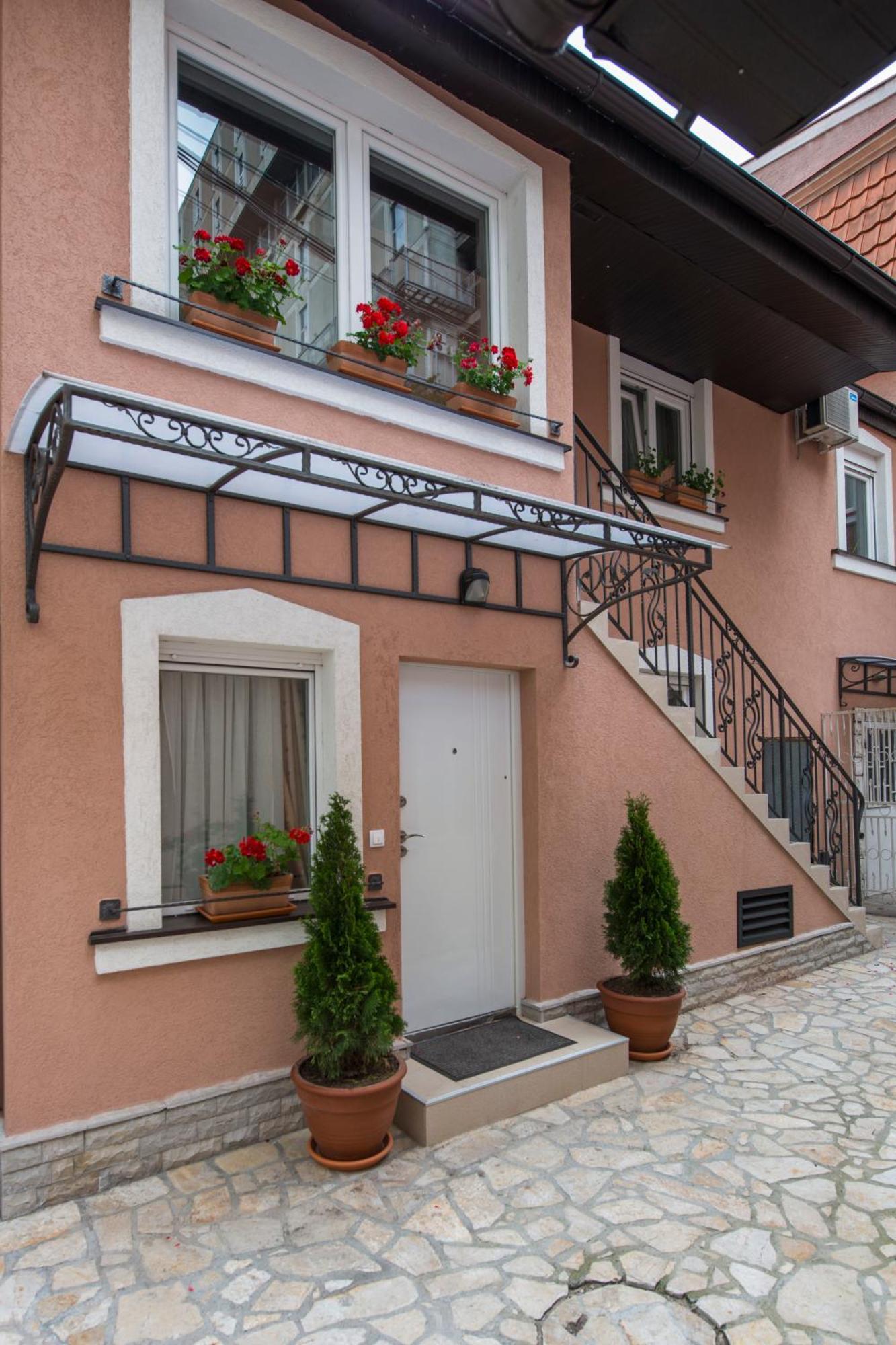 Apartments Jevtic Belgrado Exterior foto